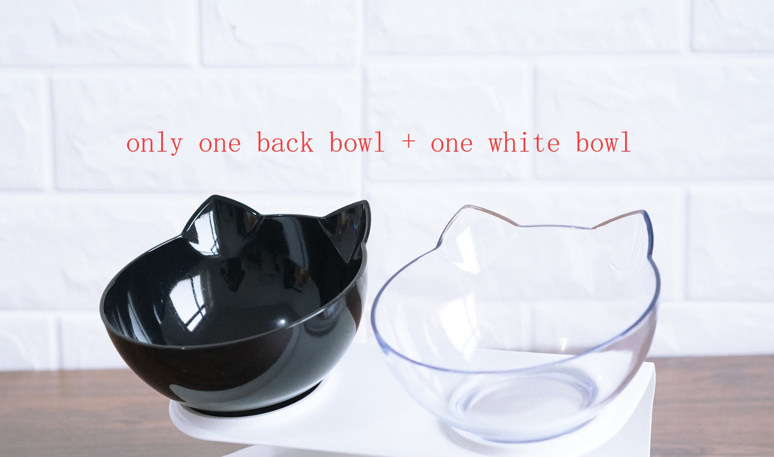 Inclined Clear Cat Bowl – Ergonomic Feeding Design